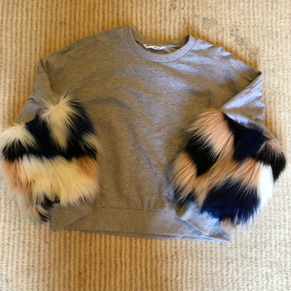 Girls SHEIN sweater faux fur sweater